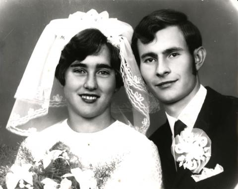 17. Fiatal pár az 1960-as évekből