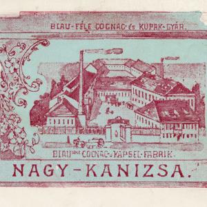 1898. évi postabélyegzővel ellátott képeslap részlete: A Blau M. Fiai cognac-és kupak-gyár az Erzsébet téren, 1898 körül.   Képeslap részlete, Weiss L. és Fia kiadása, Nagykanizsa  (TGYM Szombath-gyűjtemény)