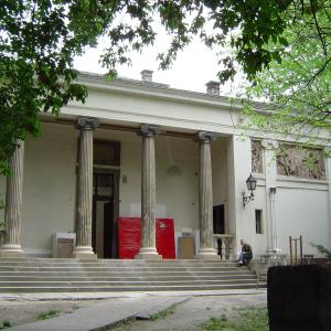 A budapesti Képzőművészeti Főiskola szobrászati pavilonja az Epreskertben