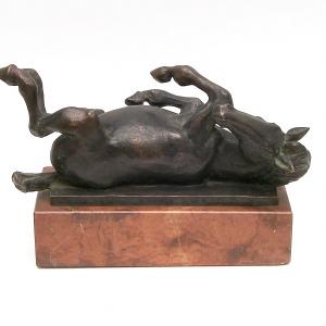 02 Hempergő ló, 1965, bronz, 6 cm