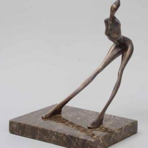 Balansz, 1996, bronz, kő, 35 cm