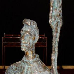 Giacometti asztala, 2004, bronz, 39 cm