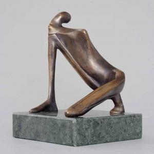 Ignudó II, 1997, bronz, kő, 21 cm