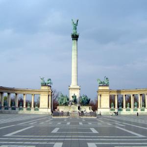 Millenniumi emlékmű, Budapest, 1896-1929.